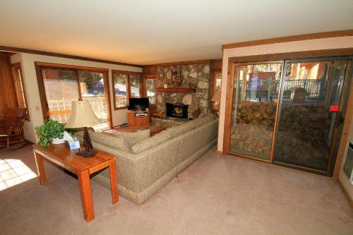 Mountainback #60, Corner Unit