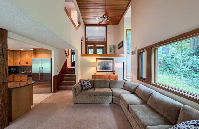 Mountainside Retreat @ Attitash | Pool, Hiking
