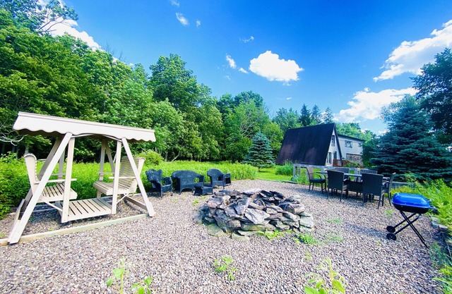 Retro A - Frame Mountain Chalet oberhalb von Honesdale