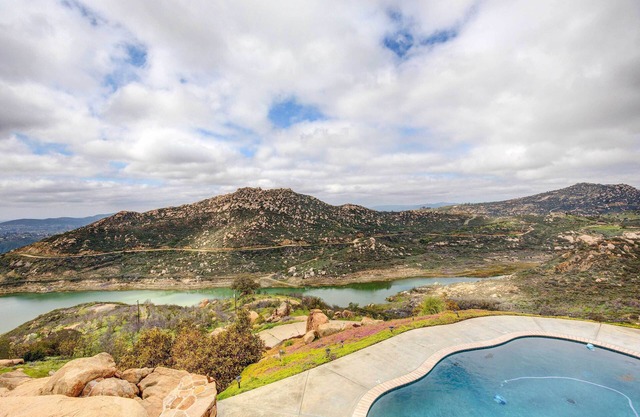Mountaintop Ramona Home: Private Pool, Near Lake!