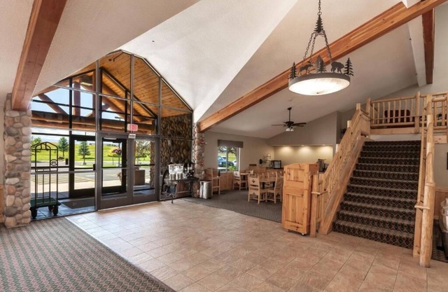 MountainView Lodge & Suites