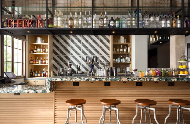 Moxy Santa Barbara