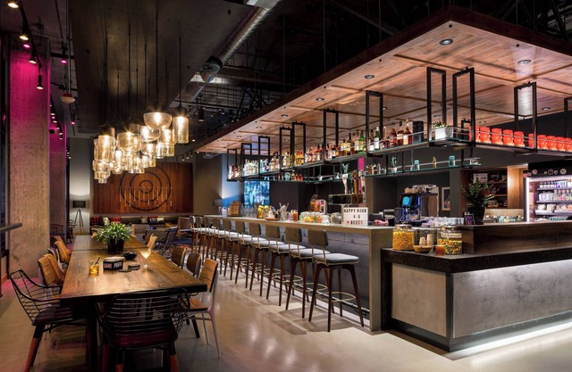 MOXY Seattle Downtown