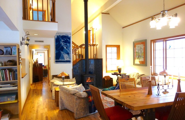 Forest House des Mt. Ashland Homestead liegt 15 Minuten von Ashland, lauschig