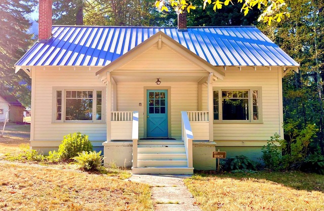 Mt. Baker House