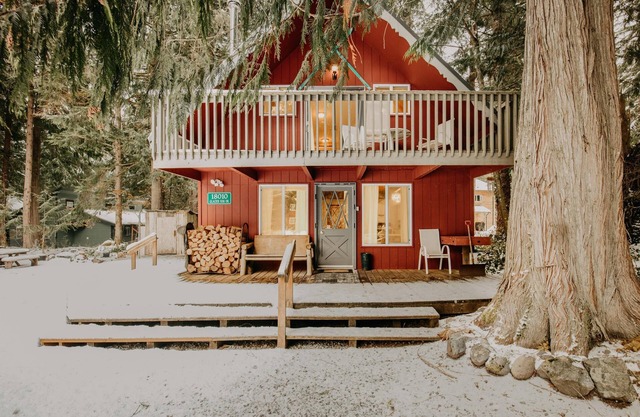 Mt. Baker Rim Cabin # 63 - Ein traditionelles Ski-Chalet! Haustierfreundlich! Gratis Wifi!!