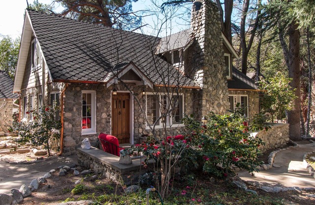 Mt. Baldy Cottage am Bear Creek im abgelegenen Dorf Mt. Glatzkopf
