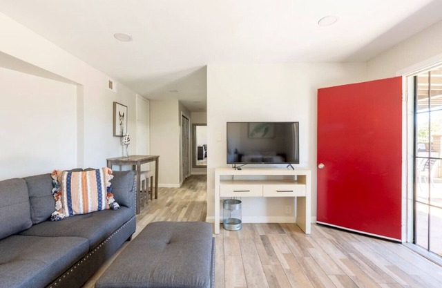 Mt Helix Delight-Adorable Private Studio w/Patio