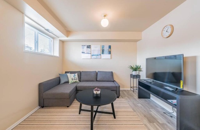 MT Pleasant NW 2 bedrooms 500