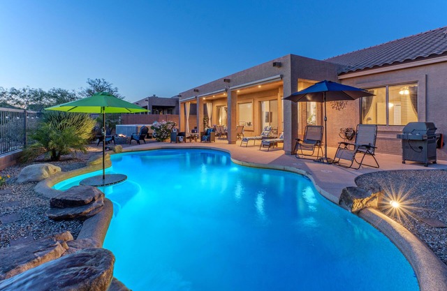 MT VIEWS & Resort Amenities: Pvt Htd POOL, Hot Tub, Bikes, XBox One