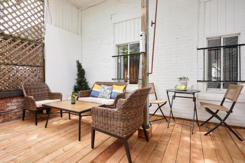 MtlVacationRentals - MTL ZOO