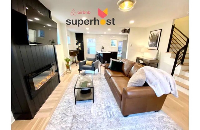 🌲 Mtn Mod Townhome w/City Views-Unmatched Location