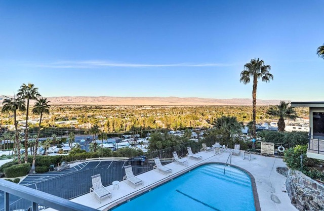 Mtn-View Balcony and Pool Access Palm Springs Gem