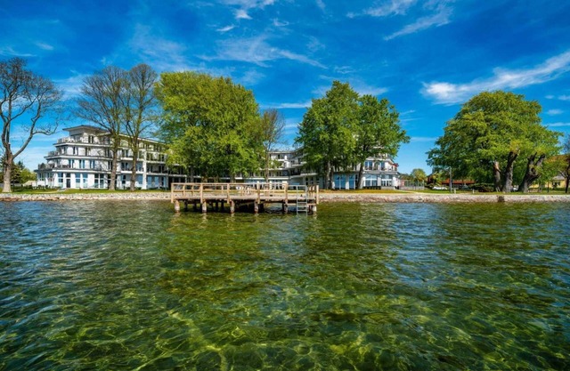 Mueritzpalais GmbH - Apartement Müritz mit seitlichem Müritzblick