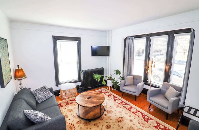 Experience Munjoy Hill - walk to everything!