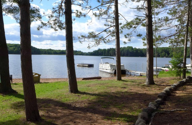 Musky Hideout on Lost Land Lake