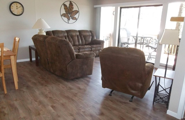 Must see! Beautiful updated condo! Few steps to condo and docks!