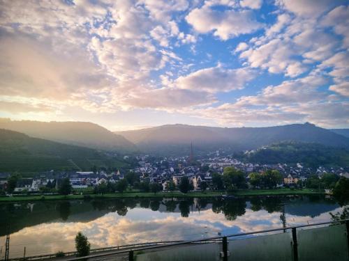 MV Römerlodge mit einmaligem Moselpanoramablick