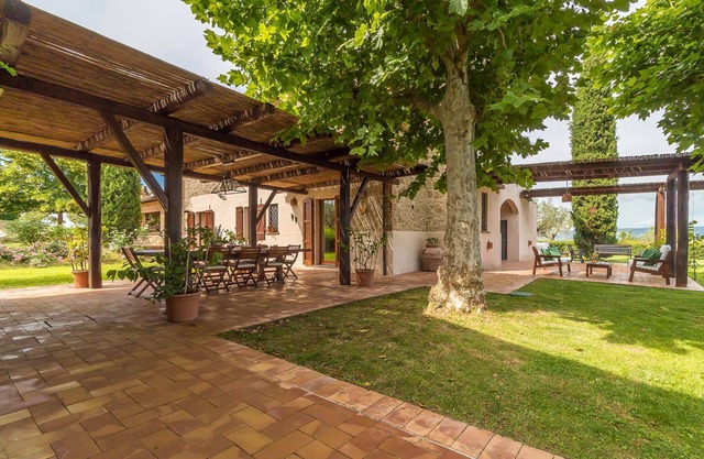 Villa Molinazzo 10 es una villa de lujo en Umbría con piscina privada, aire acondicionado, 5 habitaciones 5