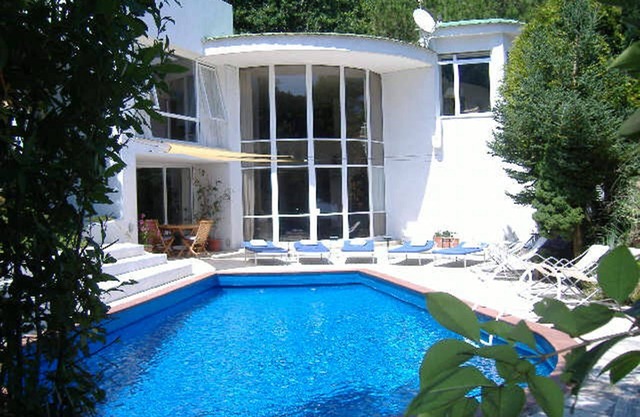 Villa Ettore en la península de Sorrento, con piscina privada, tiene capacidad para 10 personas