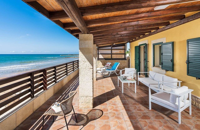 Villa in Scicli mit 5 Schlafzimmern 10 Schlafplätzen