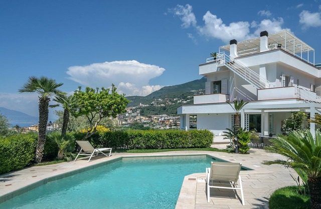 Villa Anfora in Sorrento coast, with private pool, garden, 4 bedrooms, 10 sleeps.