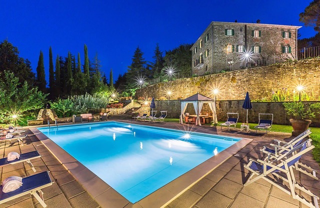 Villa in Monterchi mit 6 Schlafzimmern 12 Schlafplätzen