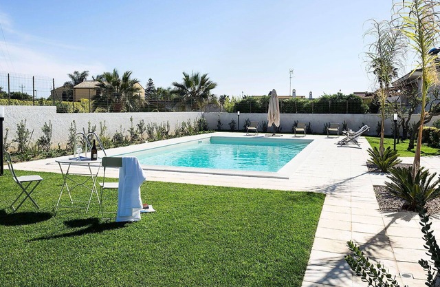 Villa in Marsala mit 2 Schlafzimmern 6 Schlafplätzen