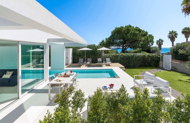 Villa in Syrakus mit 2 Schlafzimmern 4 Schlafplätzen