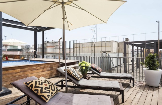Apartment mit Pool, ganz in der Nähe der Kathedrale, im Zentrum Kostenloses