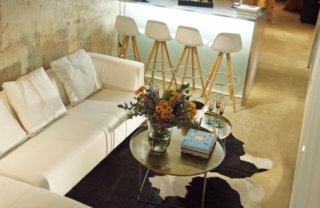 Loft am Arc de Triomf in Barcelona mit Terrasse, Pool und kostenlosem Wi-Fi!