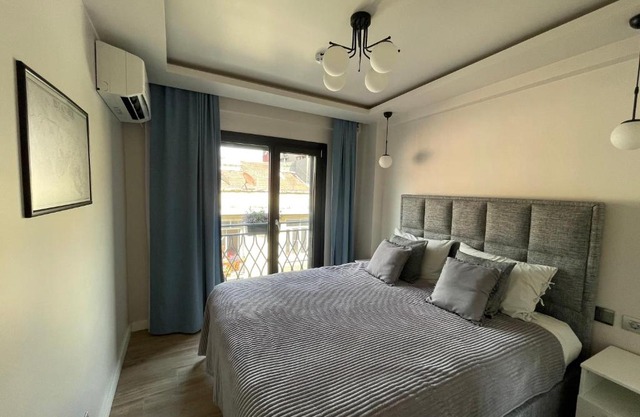 Myfair apartment