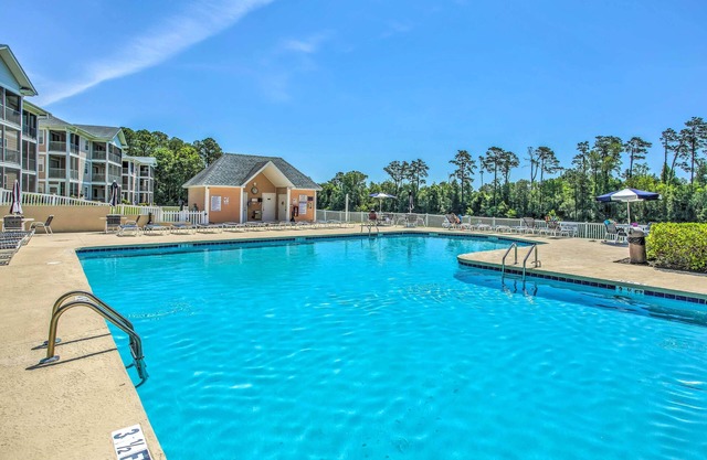Myrtle Beach Condo w/ Community Amenities!
