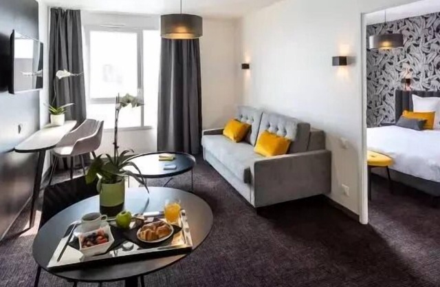 Néméa Aparthotel Résidence Vélizy Europe**** - 2 room apartment for 2/4 people