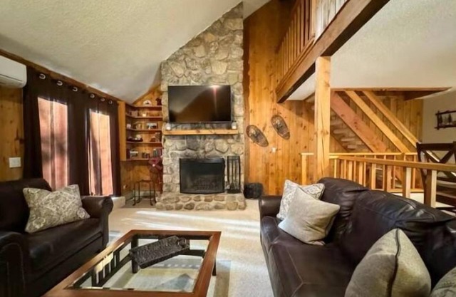 N. Conway Hideaway, Spacious & Close to Downtown