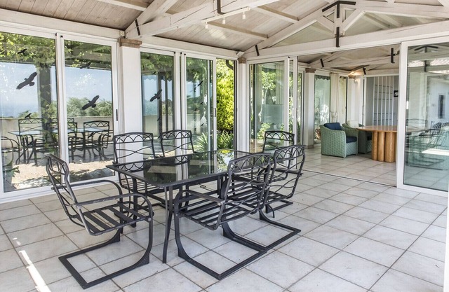 N265 - Numana, wonderful panoramic villa with garden
