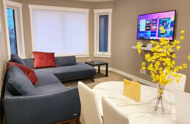 NairaVilla: upscale accommodation for families and groups