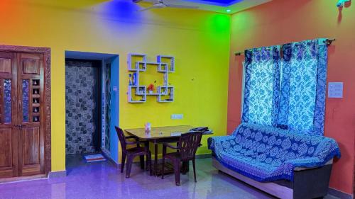 NAKSHATHRA Guest House 2BHK
