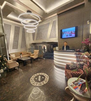 Nanda Hotel