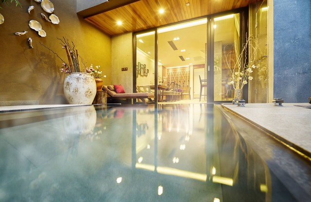 Nankun Shanju Hot Spring Resort