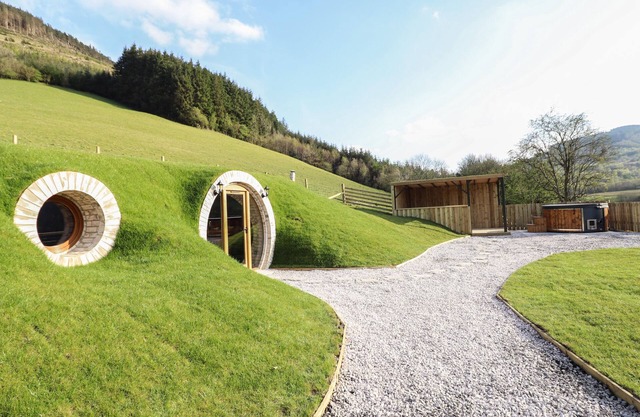 NANT Y GARNEDD, character holiday cottage in Dinas Mawddwy