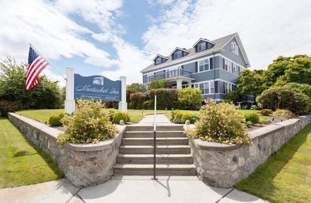 Nantucket Inn - Anacortes