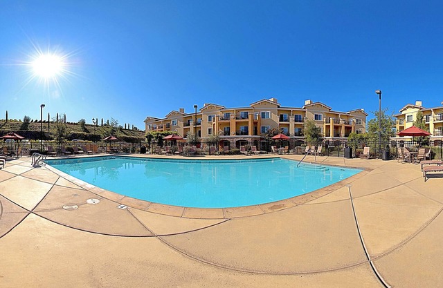 Napa, CA: Studio-Einheit mit WLAN und Zugang zum Pool des Resorts, Golf - wunderschöne Gegend!