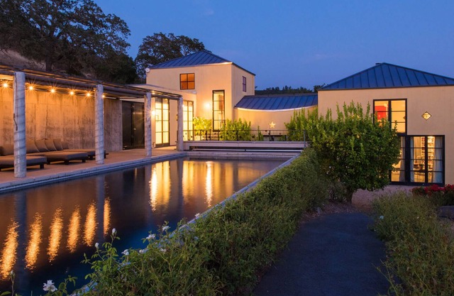 Napa Valley Getaway gef����������llt mit Kunst & Licht