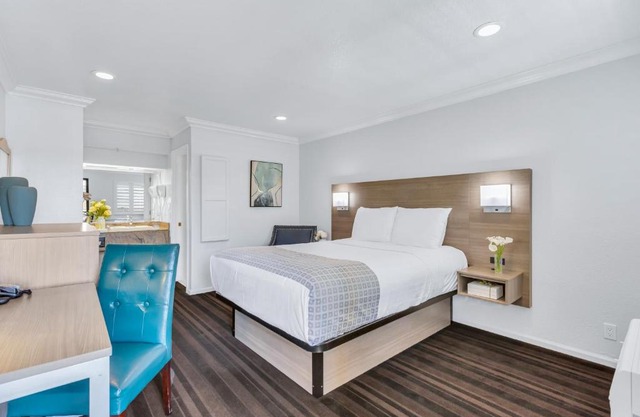 Napa Valley Hotel & Suites