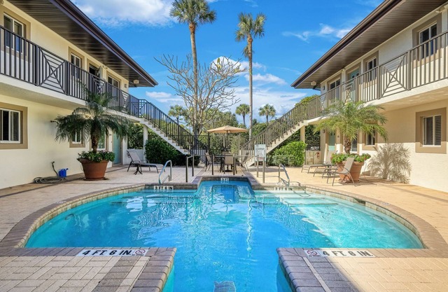 Naples Escape in the heart of 5th Avenue