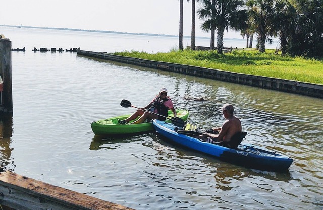 NASA KSC Guest House 3bds 2bths+kayaks+ rocket launches+beaches+Cape Canaveral