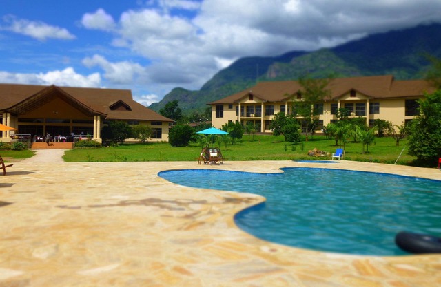 Nashera Hotel
