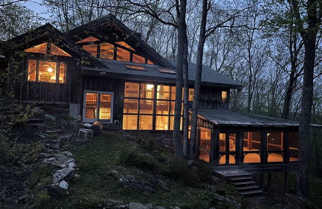 Nature Abounds - Wonderful Year Round Retreat - Adventure Awaits