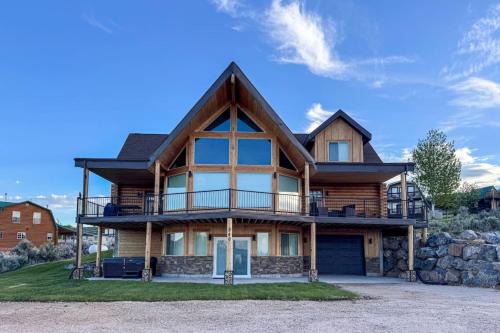 Nature Calls, hot tub, Ideal Beach Pass